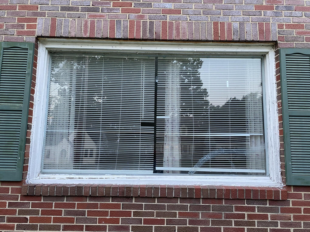 Before - picture window, West End Before: cracked picture window, West End, Decatur IL